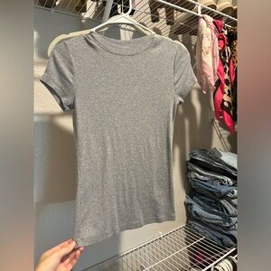 Cute basic tee!